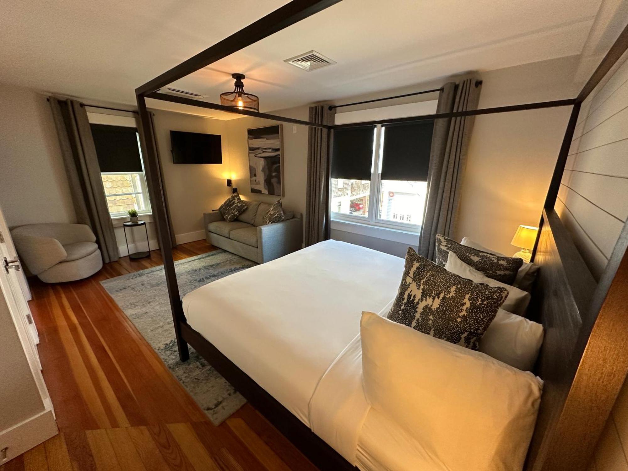 Entire Modern 7 Unit 7 Bath Boutique Inn Newport Exterior foto