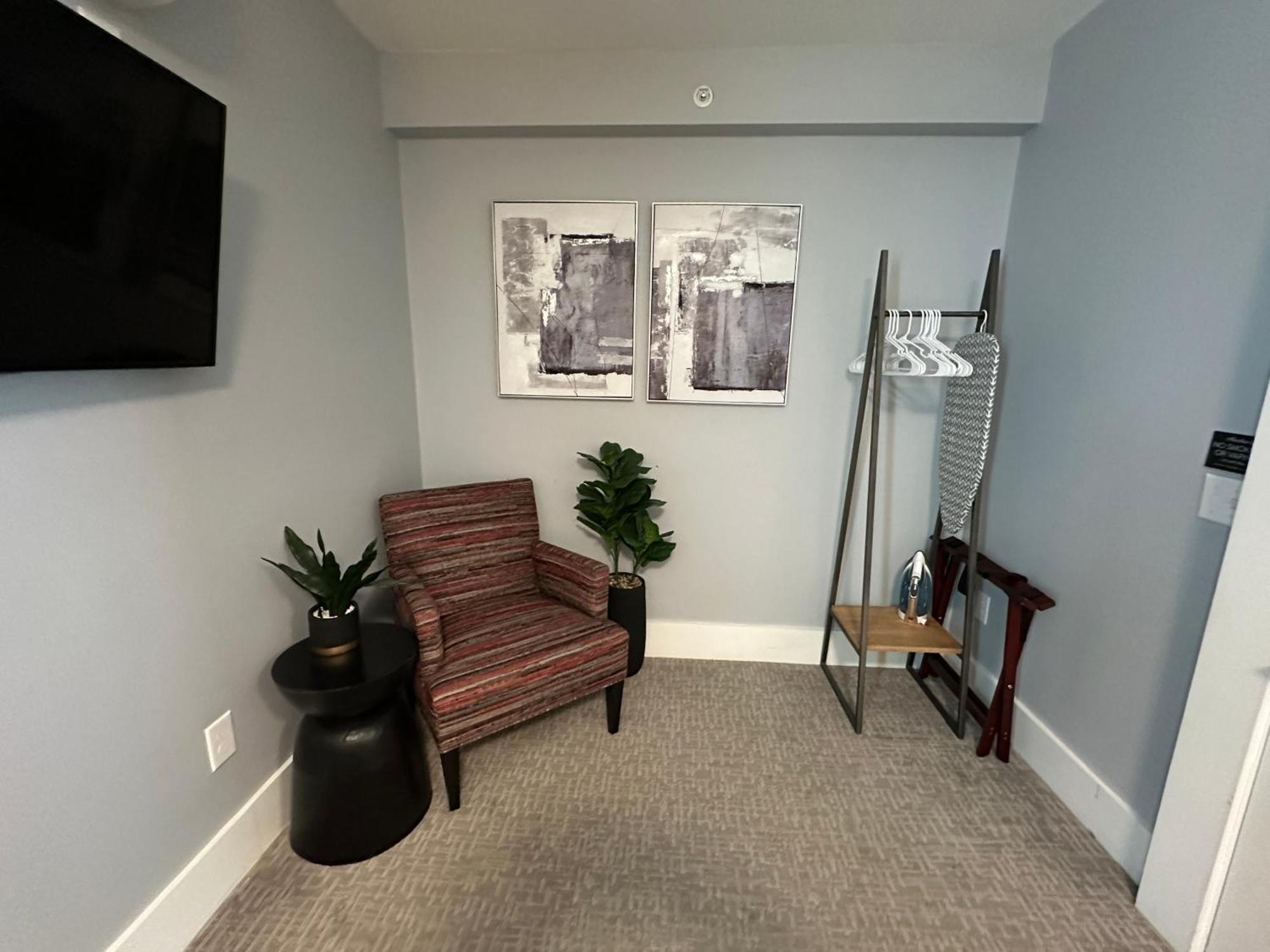 Entire Modern 7 Unit 7 Bath Boutique Inn Newport Exterior foto