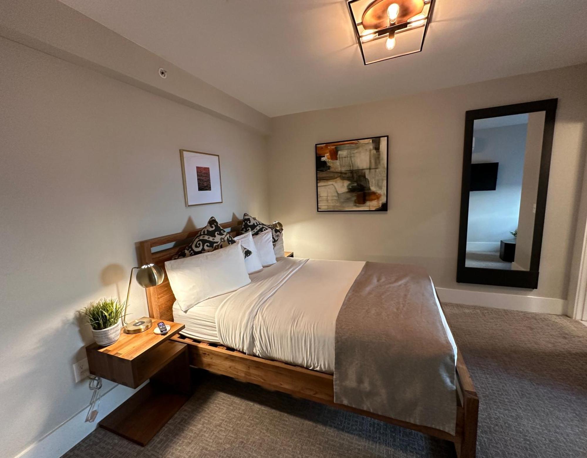 Entire Modern 7 Unit 7 Bath Boutique Inn Newport Exterior foto